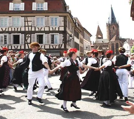 Chez Cnyl Apartment *